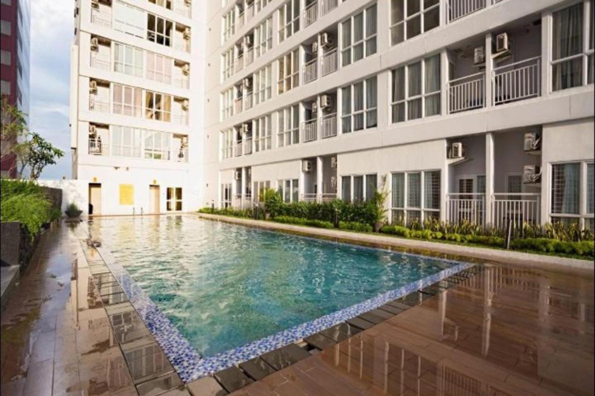 Apartemen Taman Melati Margonda By Winroom เดป็อก ภายนอก รูปภาพ